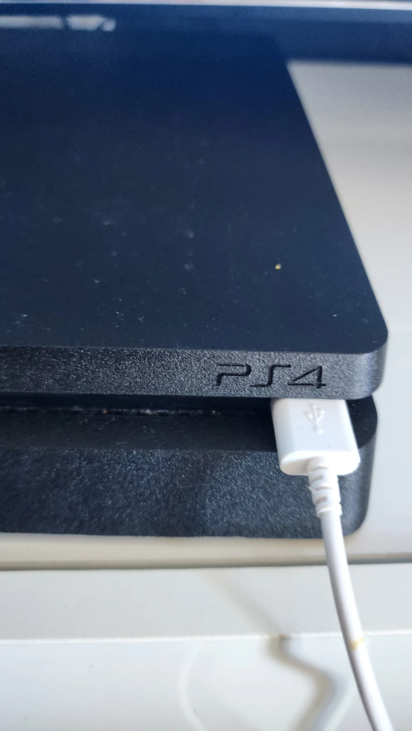 PlayStation 4 Console