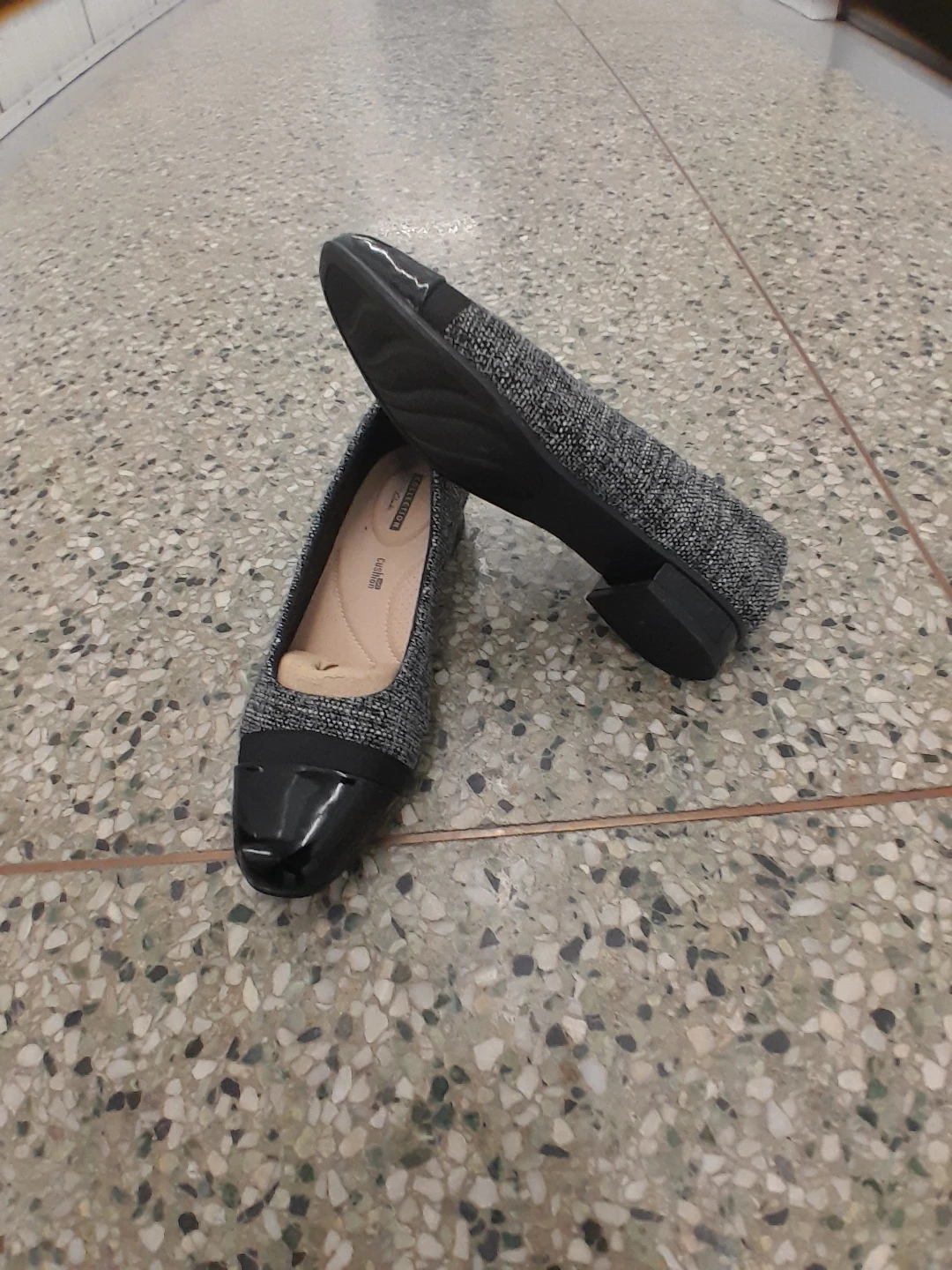 Clarks Women's Black Tweed Ballet Flats Size 8.5 - photo 5