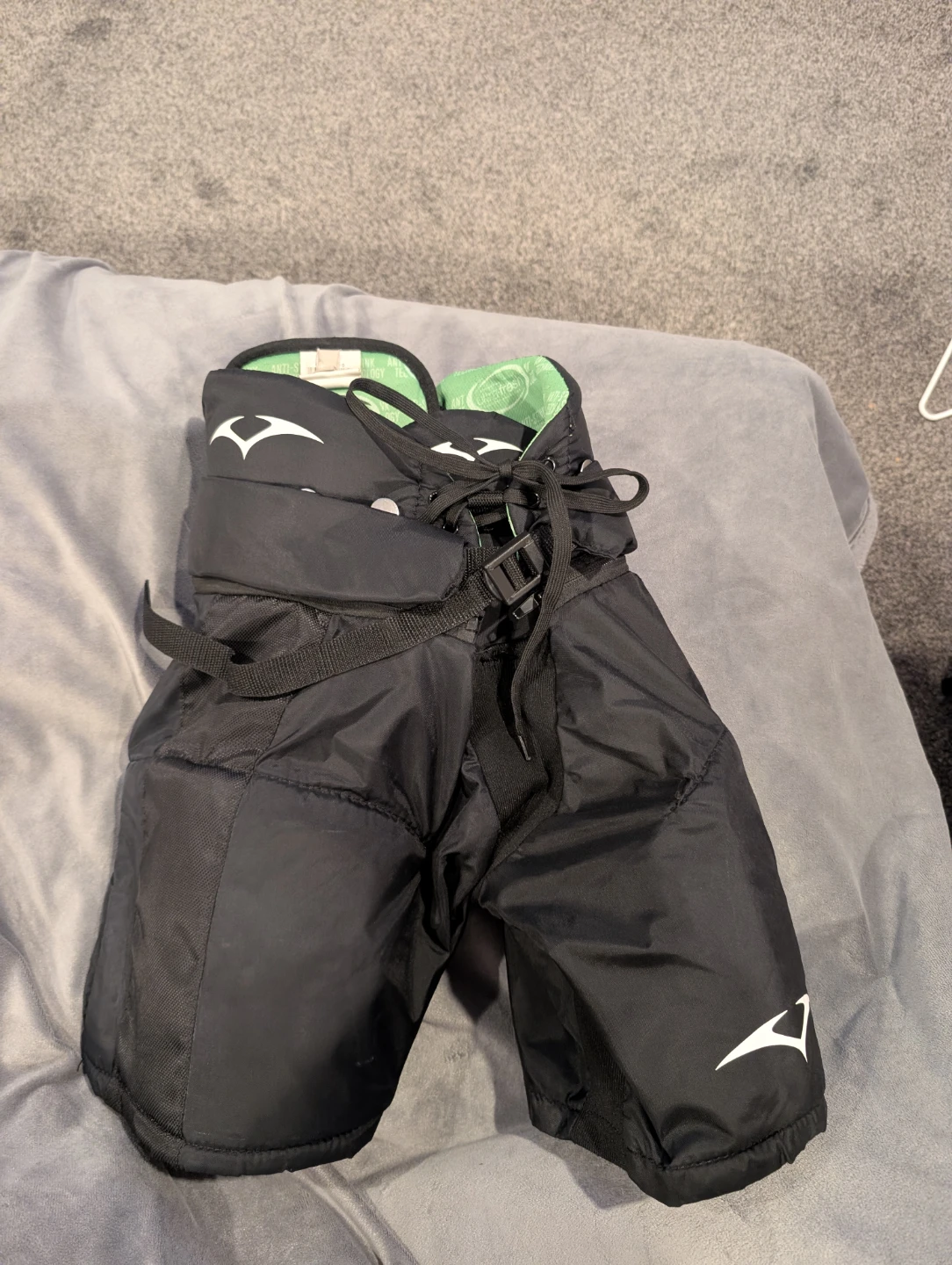 🏒 Vic CX2 Hockey Pants – Junior Small 🏒