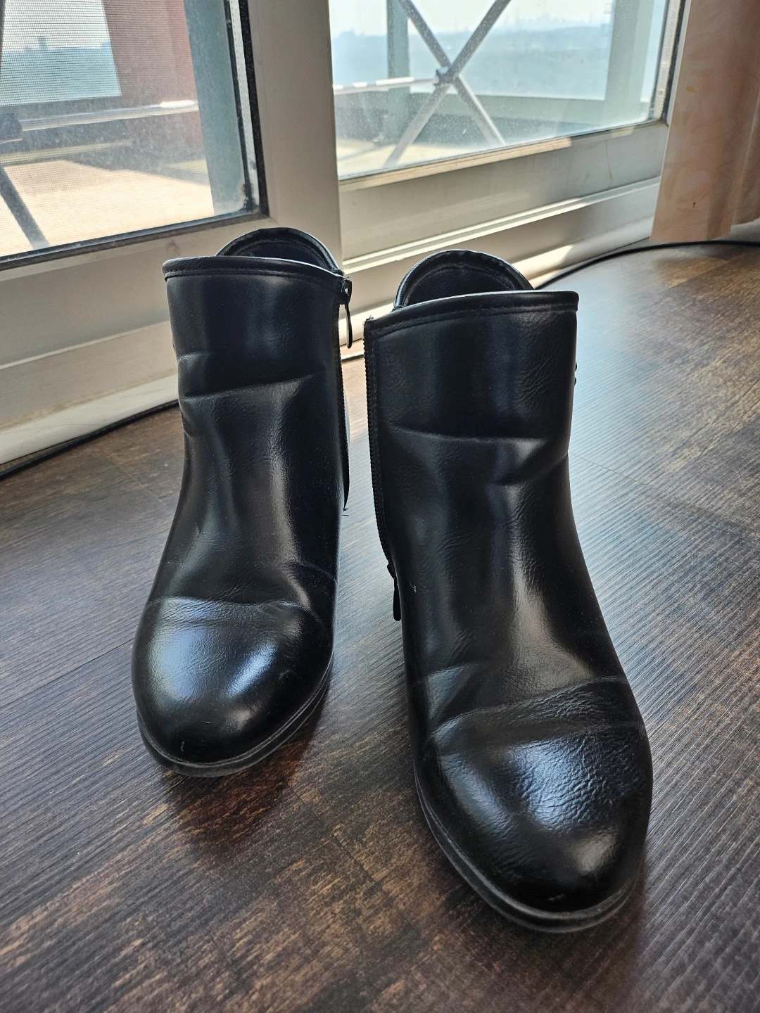 Black Ankle Boots - photo 3