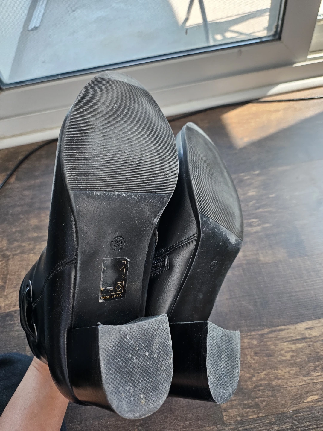 Black Ankle Boots - photo 4