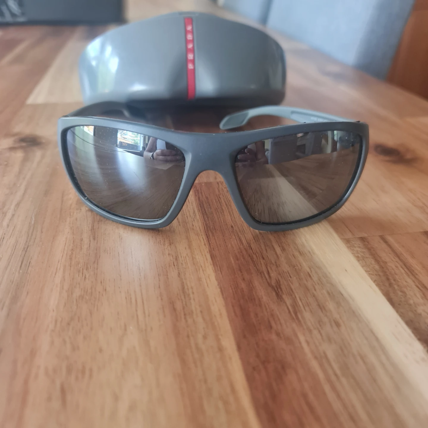 Prada Sunglasses with Case - photo 4