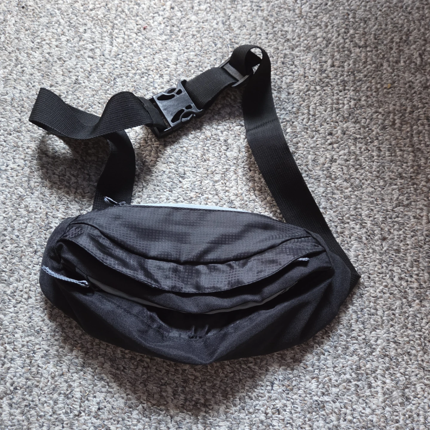 Black Fanny Pack - photo 4