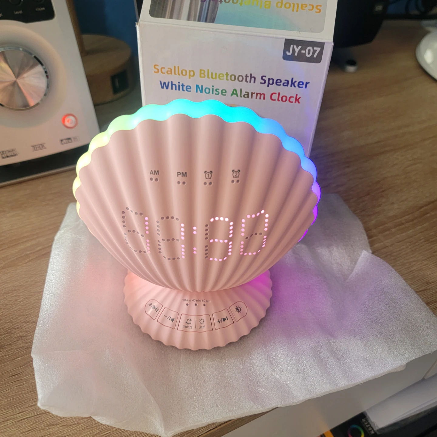 Scallop Bluetooth Speaker White Noise Alarm Clock