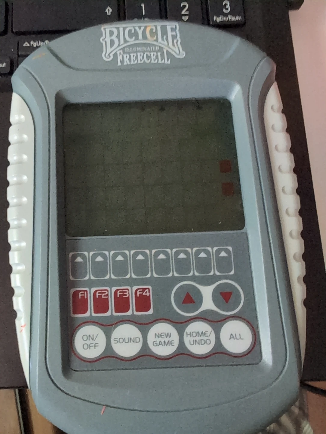Bicycle Illuminated Freecell Game