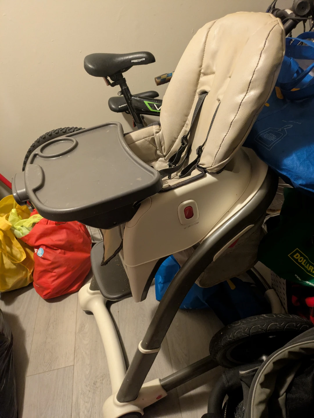 Graco High Chair - photo 3