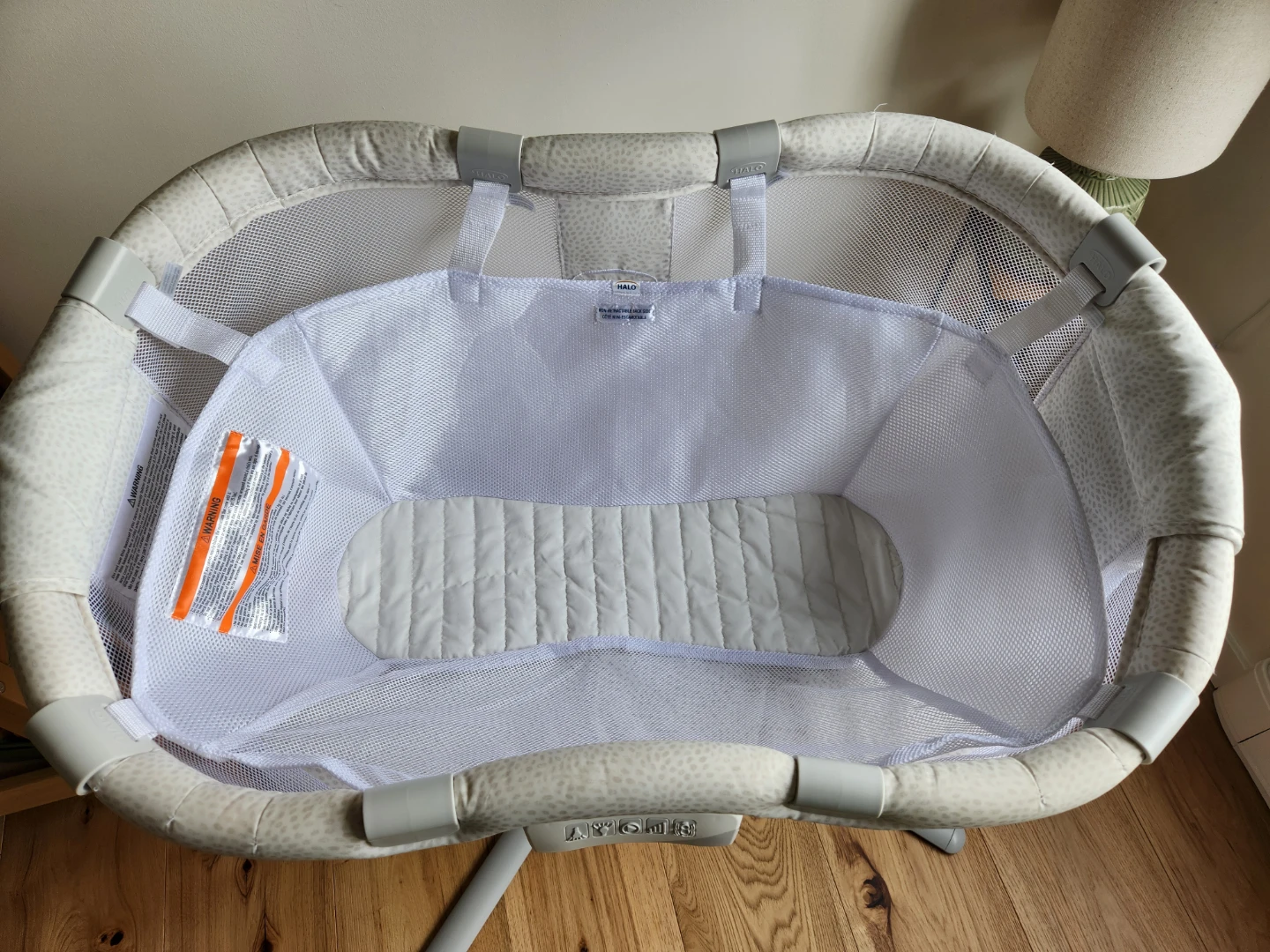 HALO Bassinest Swivel Sleeper Bassinet - photo 3