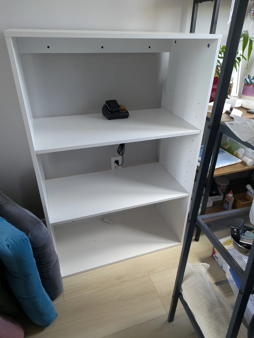 White 3-Shelf Bookshelf