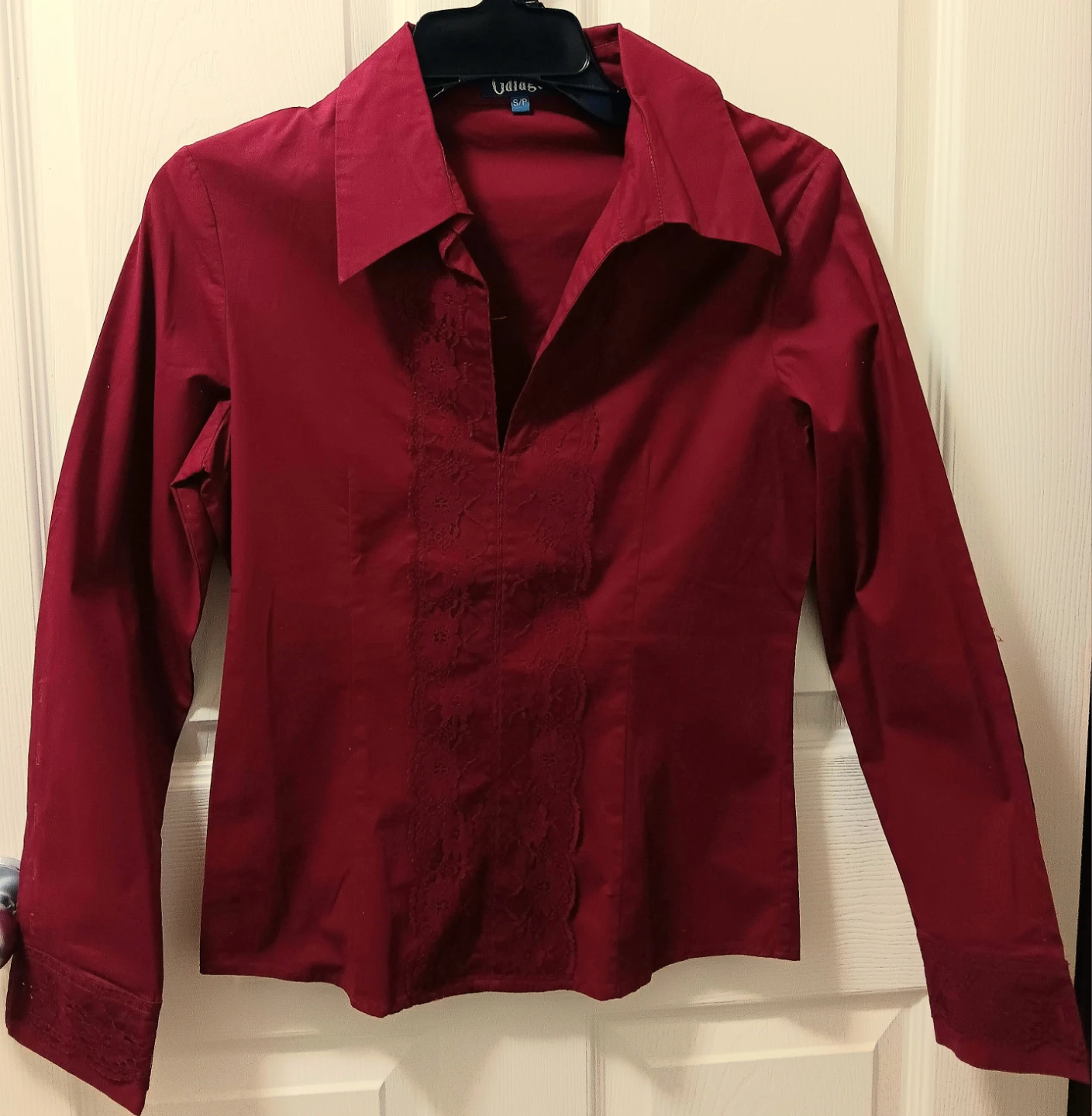 🧥Garage Button-Down Red  Shirt - Size Small🧥