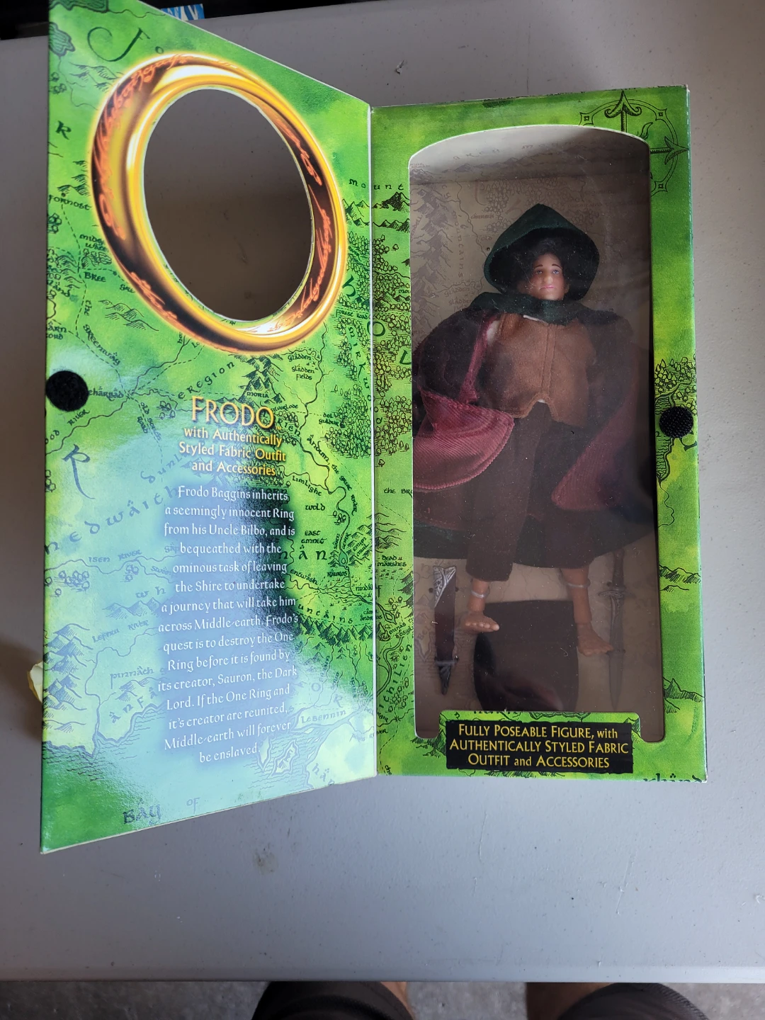 The Lord of the Rings 12 inch Frodo Collector Series Figure - photo 2
