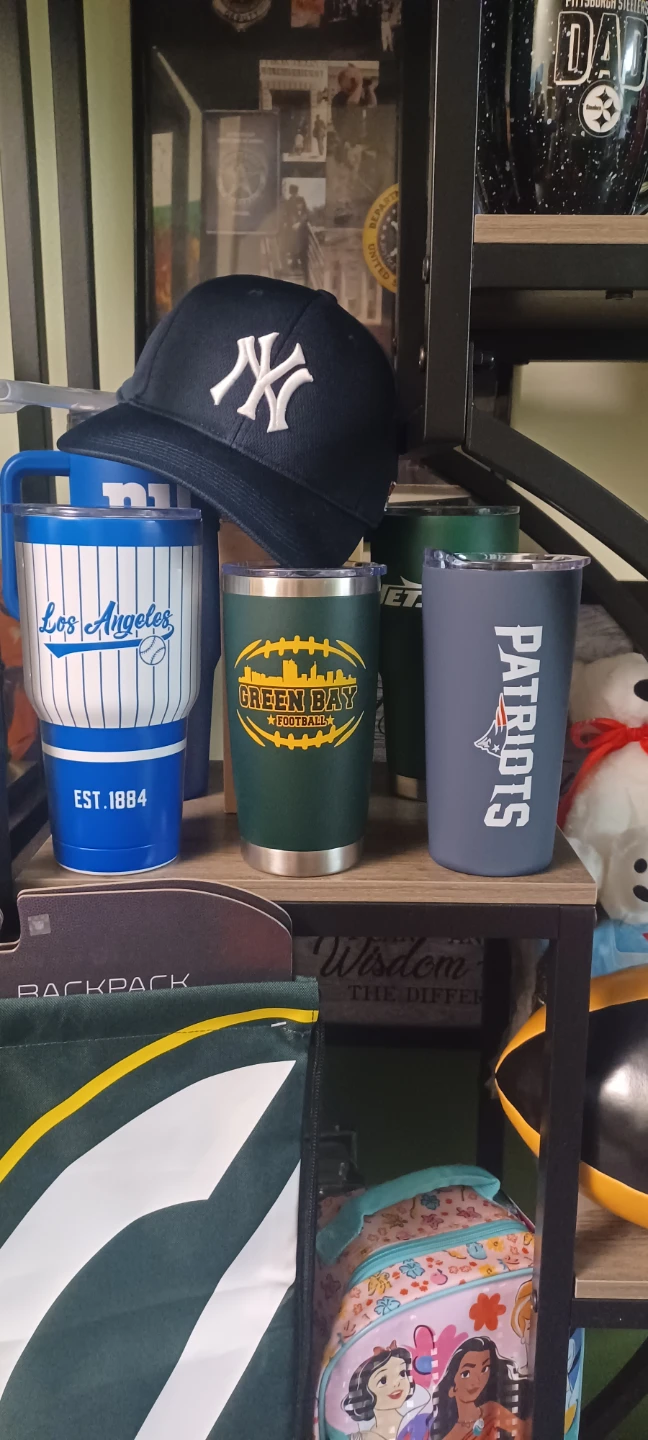 Yankees Baseball Cap and Team Tumblers