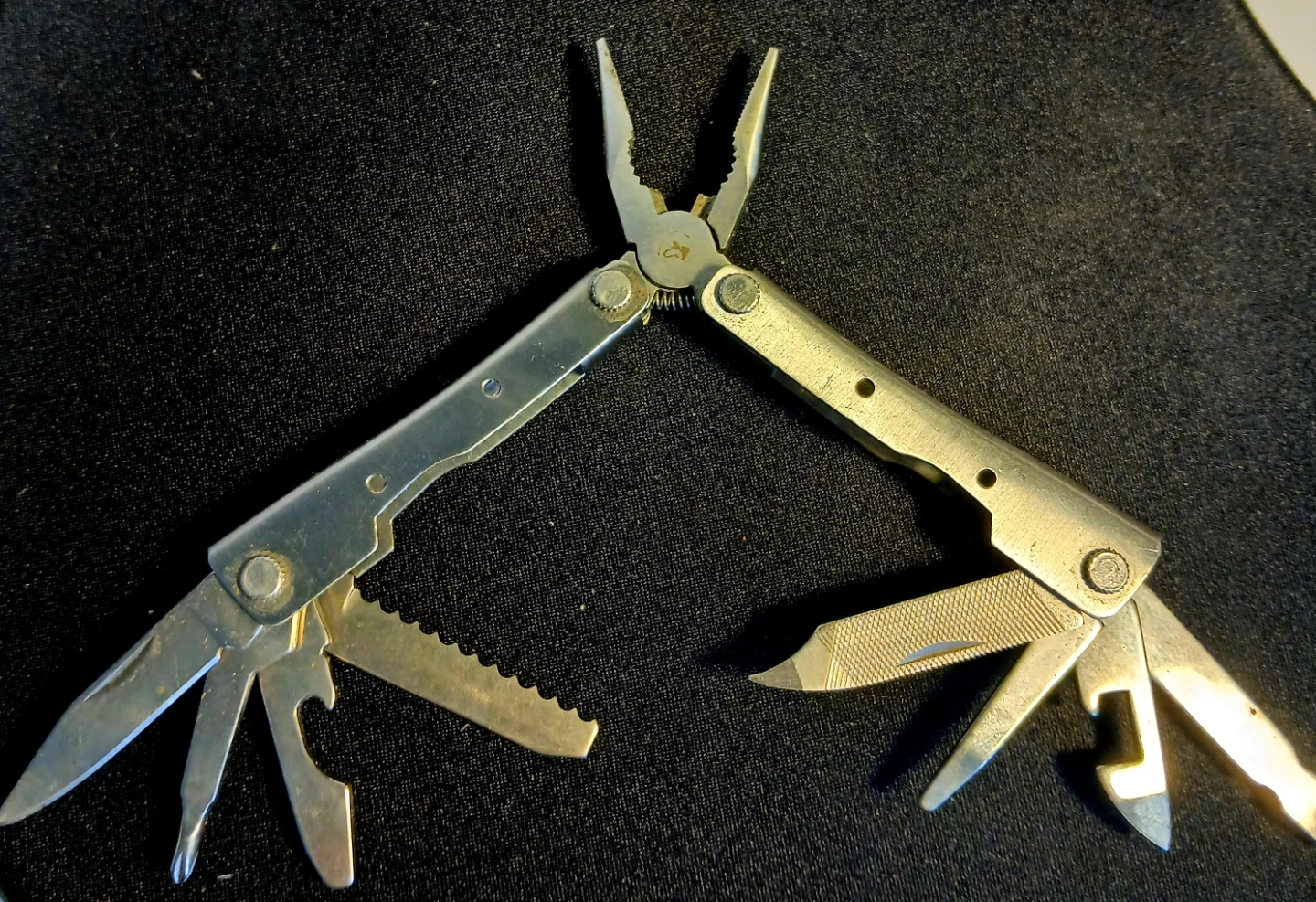 Multi-tool Pliers - photo 3