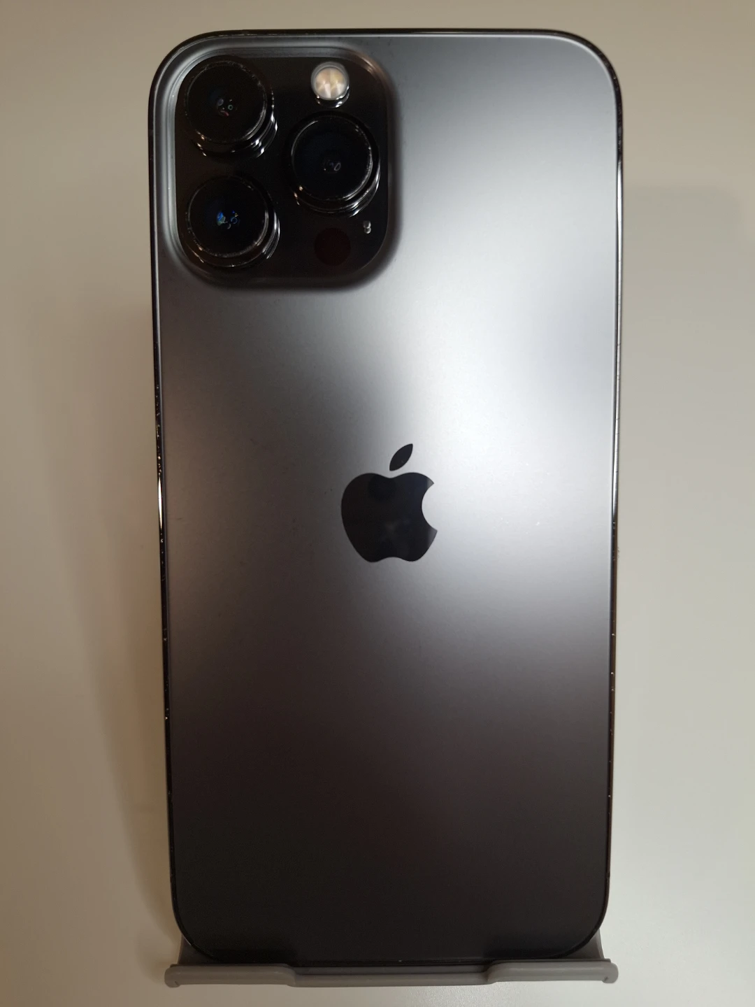 iPhone 13 Pro Max — 128GB (Graphite/Black)