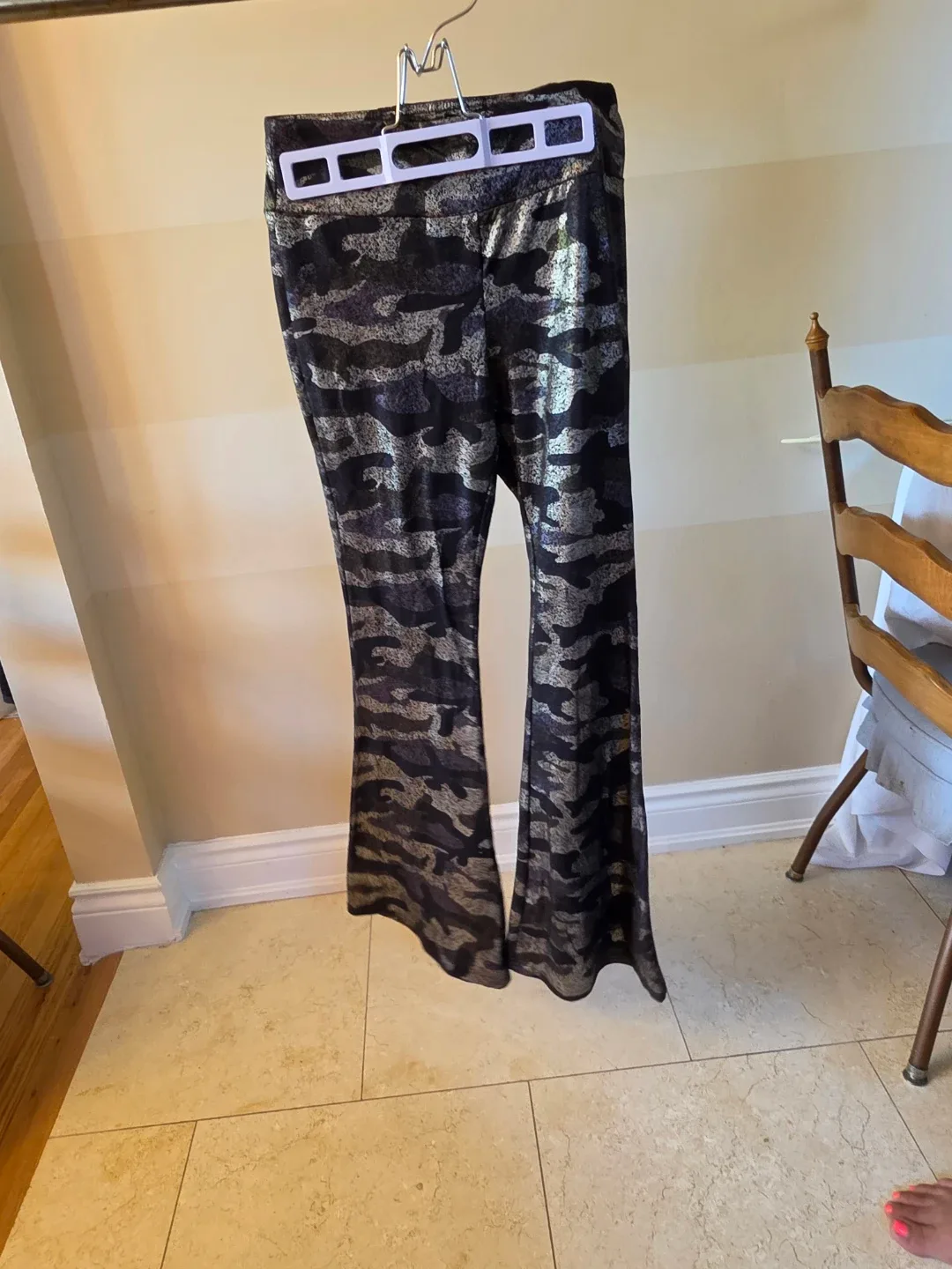 Women's Flare Leggings - Camo Print