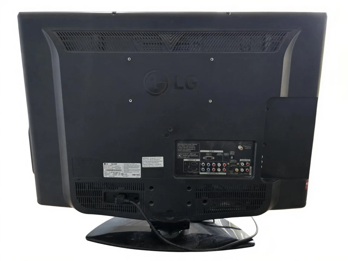 32-inch LG TV with a black IKEA LACK side table - photo 2