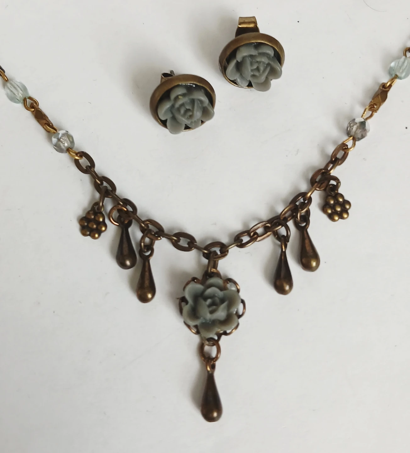 Vintage Rose Necklace and Earring Set - photo 2
