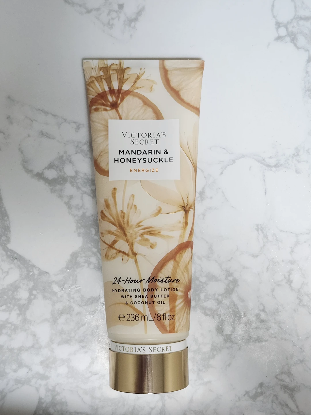 Victoria's Secret Hydrating Body Lotion - Mandarin & Honeysuckle