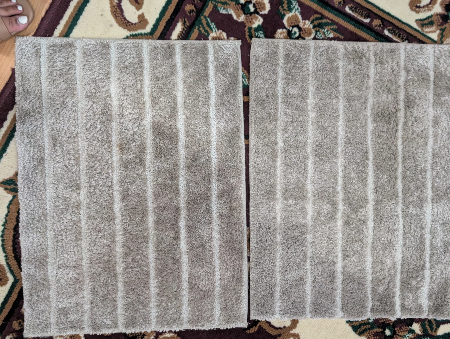 Set of 2 Grey Striped Bath Mats