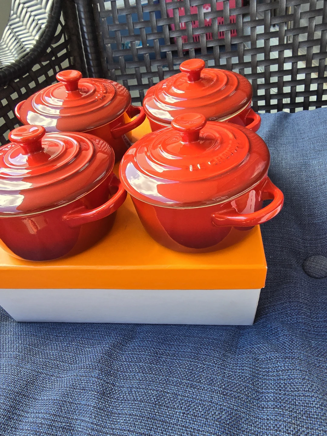 Le Creuset Mini Cocottes Set of 4 - Red - photo 4