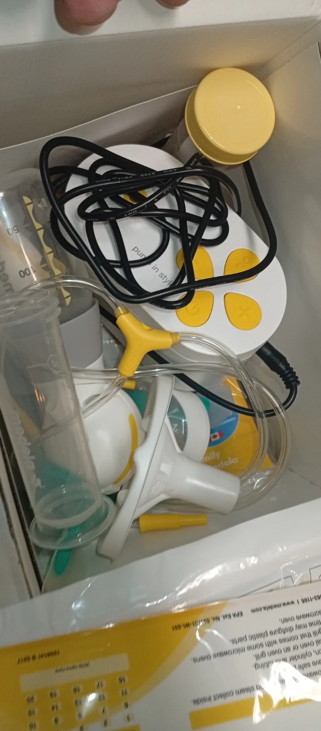 Medela Pump In Style Double Electric Breast Pump - photo 3