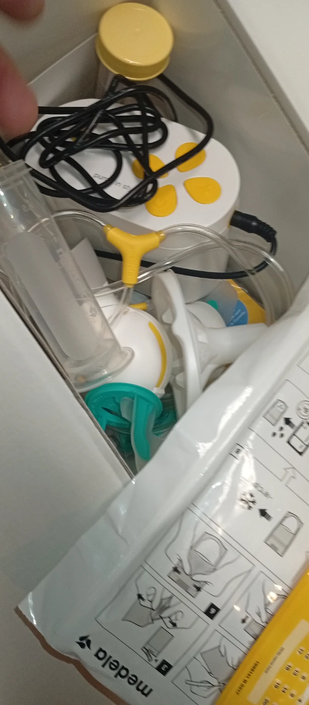 Medela Pump In Style Double Electric Breast Pump - photo 5