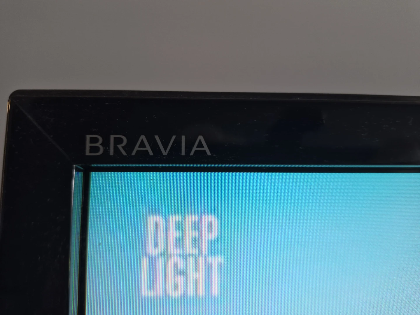 Sony Bravia KDL-40Z4100 40" - photo 2