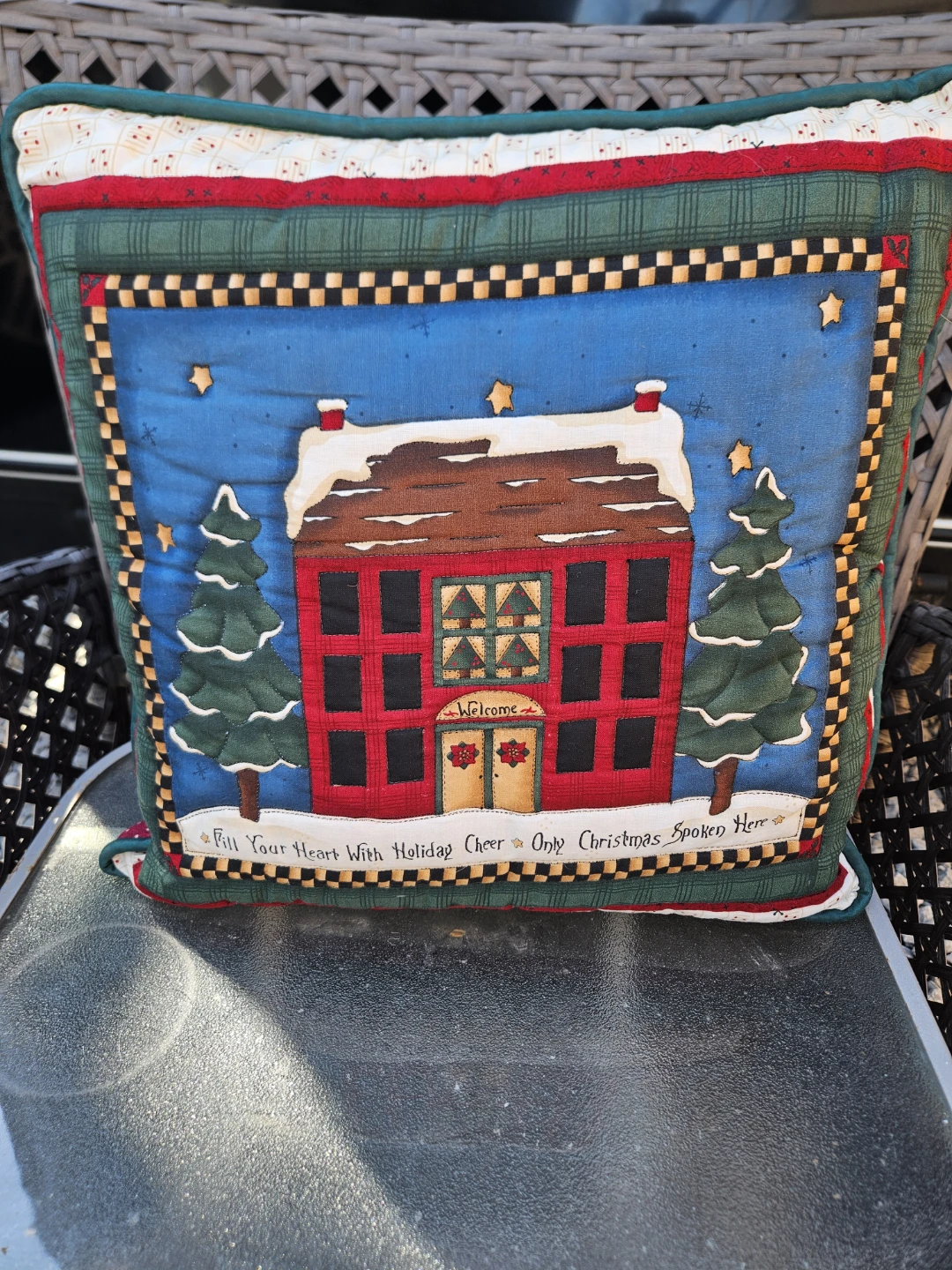 2 Quilted Decorative Throw Pillow - photo 3
