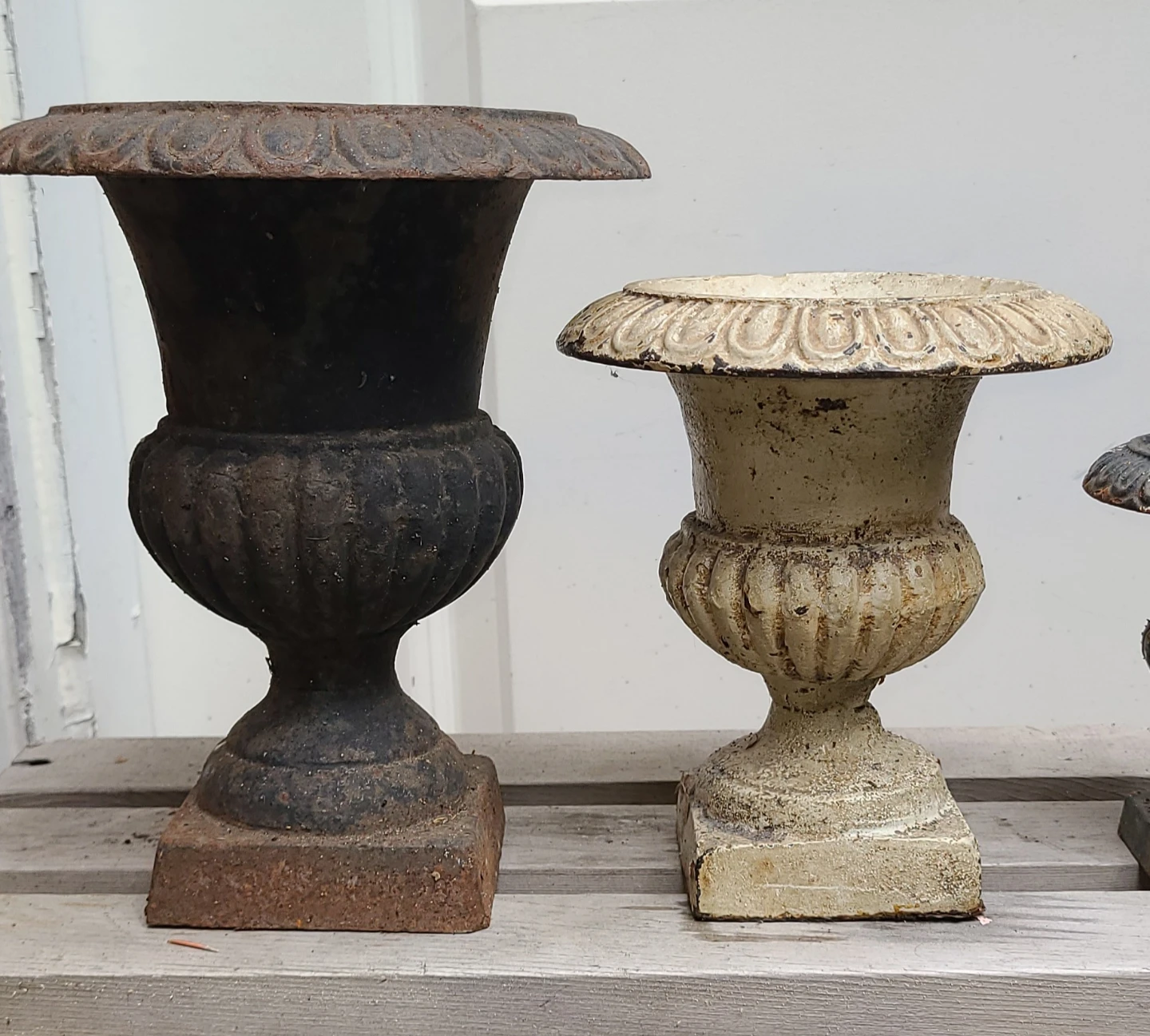 Mini Cast Iron Garden Urns Vintage - photo 3