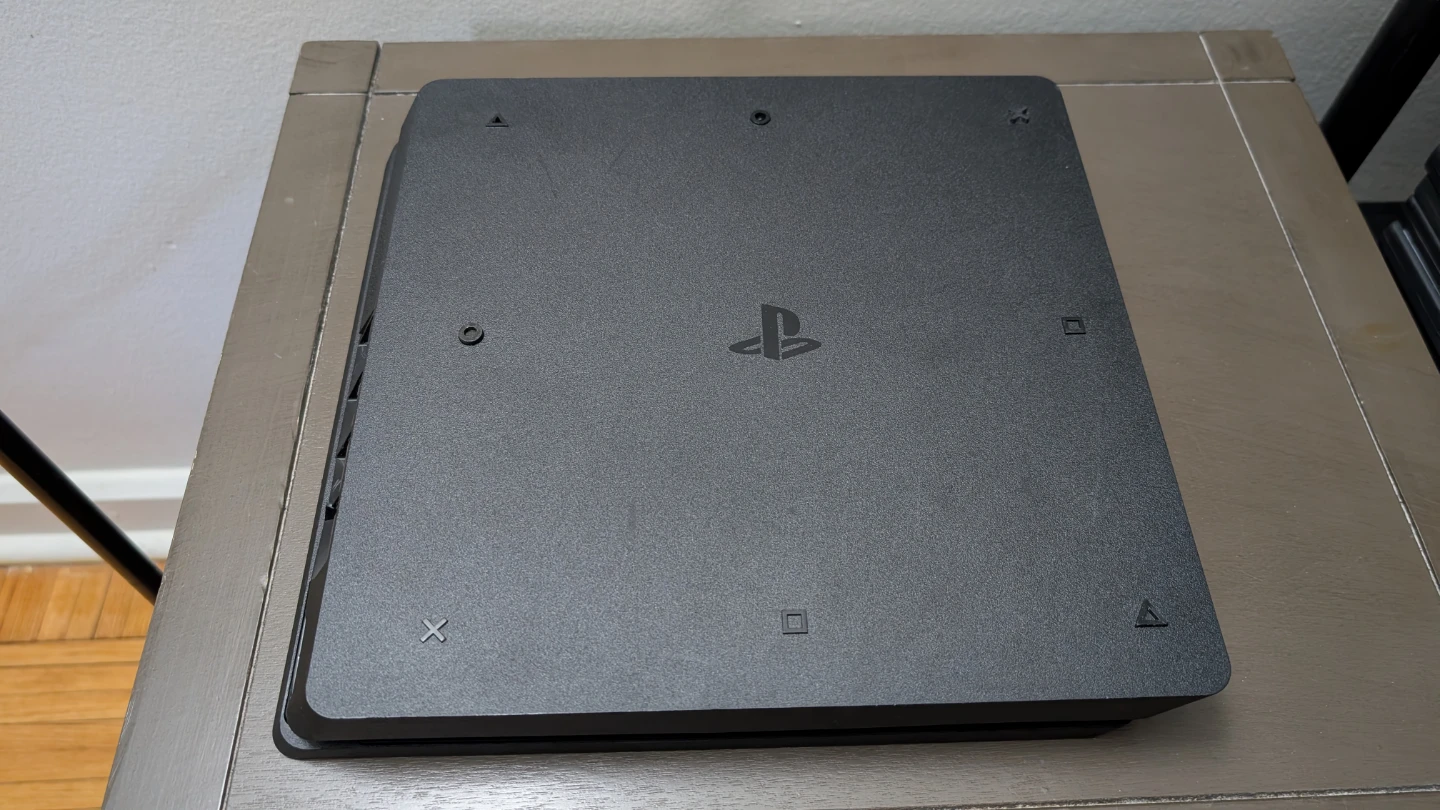 Sony PS4 Slim Console 1TB With 2 Controllers Tested Working - photo 4