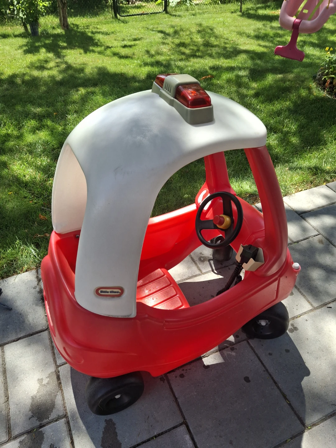 Little Tikes Cozy Coupe Ride-On Toy Car