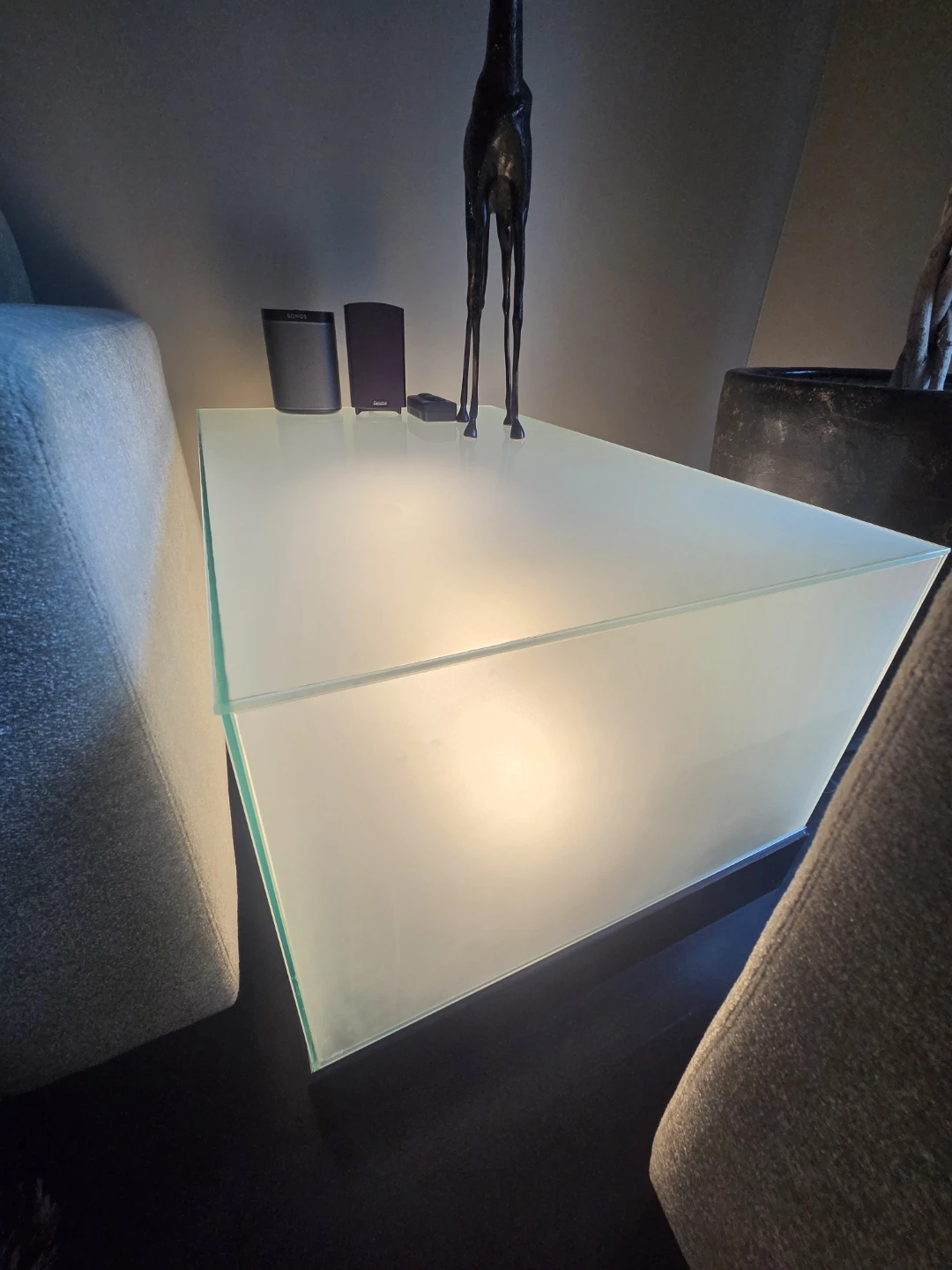 Modern Frosted Glass Coffee Table - photo 2
