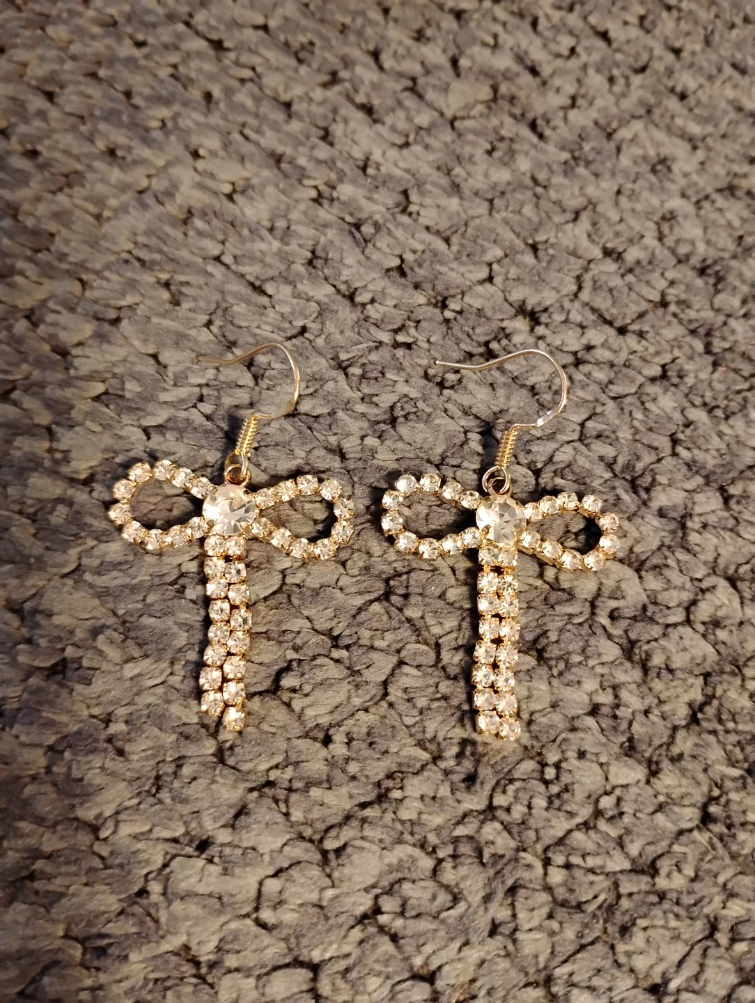 Sparkly Crystal Earrings - photo 2
