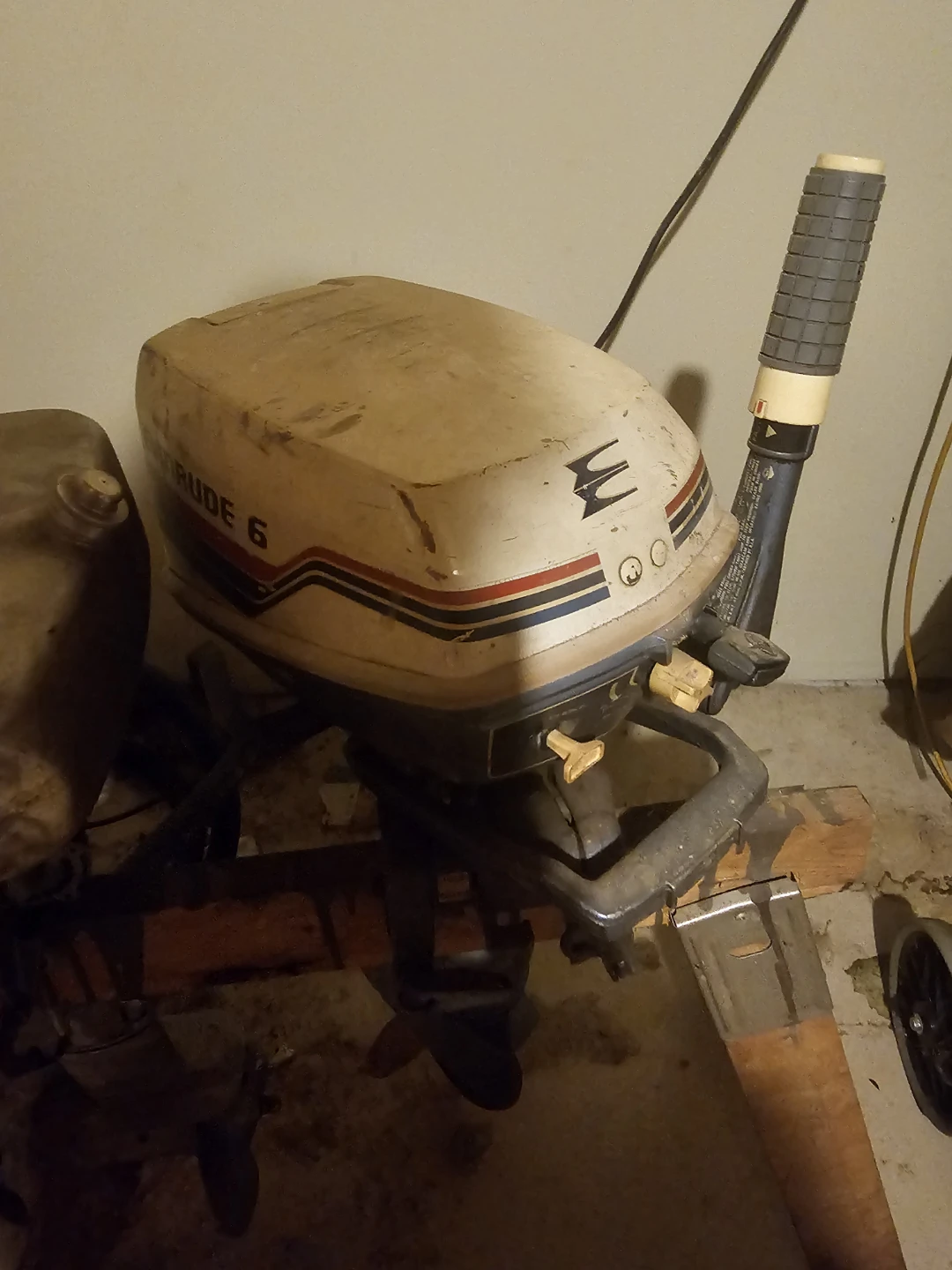 Evinrude 6 Outboard Motor