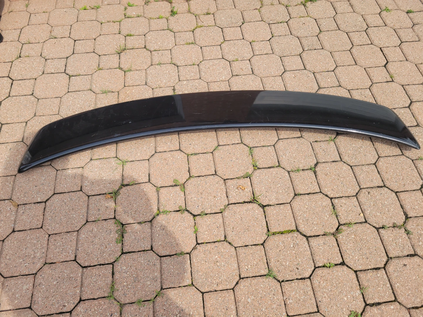 Black Car Spoiler - photo 2