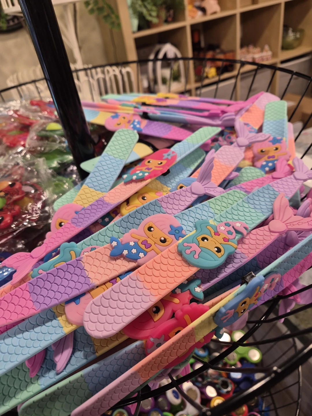 Kids Toys Slap Bracelets, Fidget Spinners, Pop-Its $1 ea - photo 2