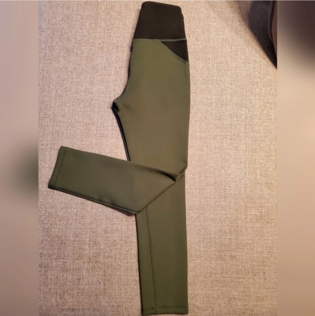 Kendall + Kylie Green Leggings