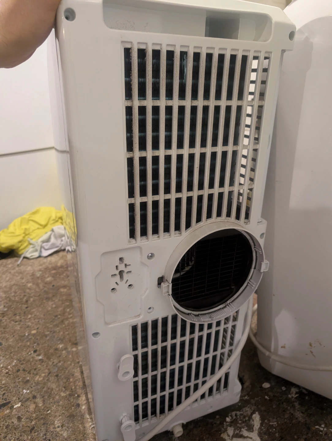Haier Portable Air Conditioner - photo 3