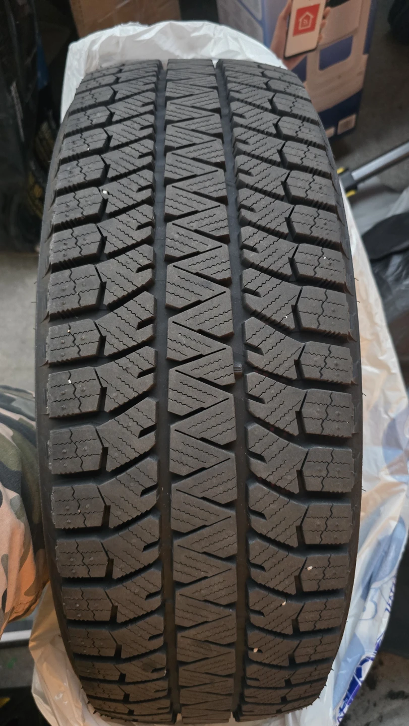 Bridgestone Winter Tire with Rim - photo 5
