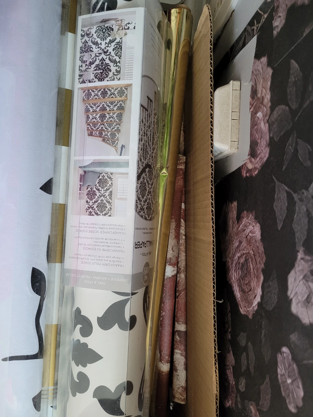 Peel & Stick Removable Wallpaper
