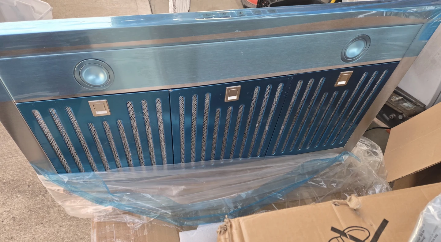 Broan-NuTone BWP2366SS Convertible Wall-Mount Range Hood - photo 3
