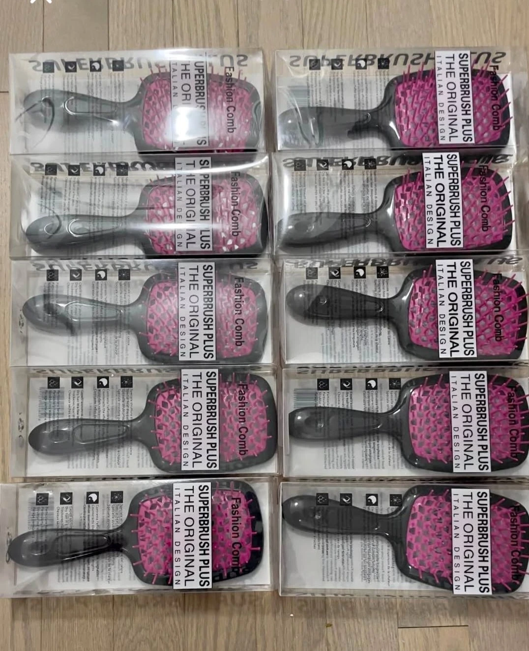 NEW- SUPERBRUSH PLUS the Original. Detangle hair Italian design.