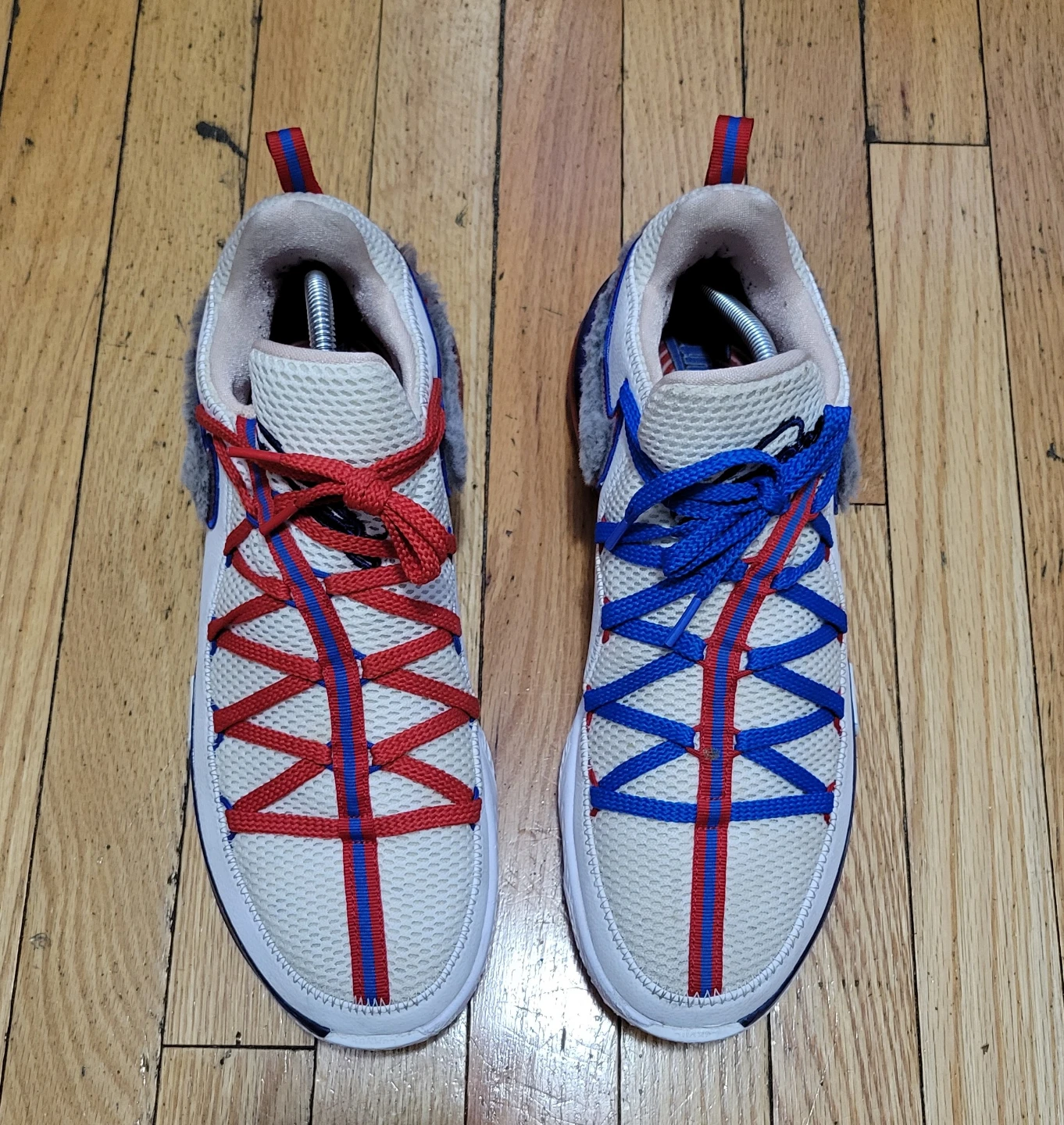 Nike LeBron 17 Low CD5007-100 size 12