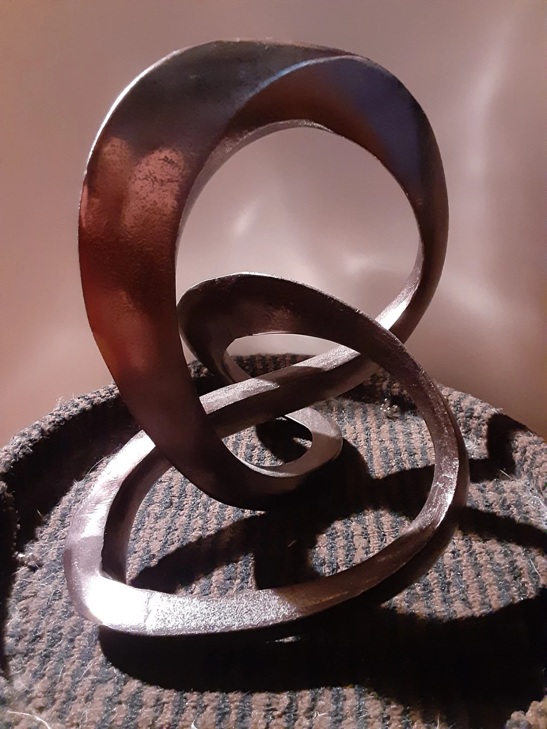 Abstract Ribbon Knot - Metal Sculpture - photo 4