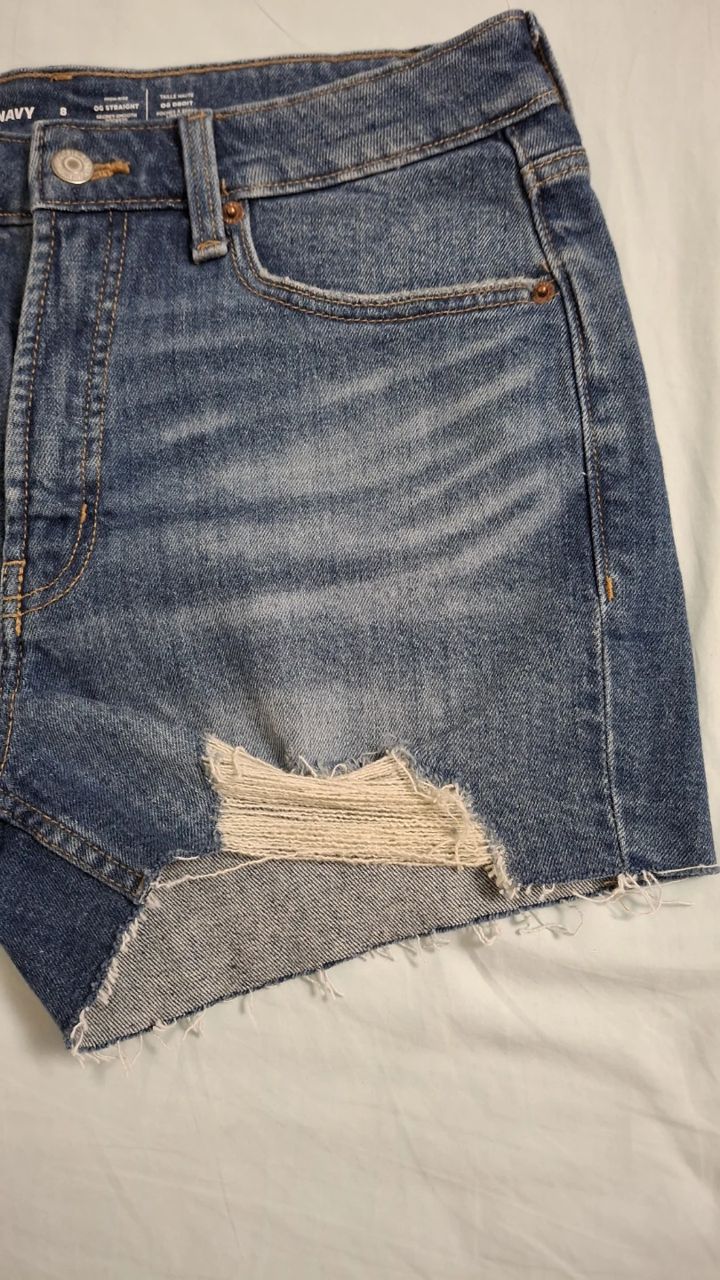 Old Navy High-Rise OG Straight Denim Shorts Size 8 - photo 2