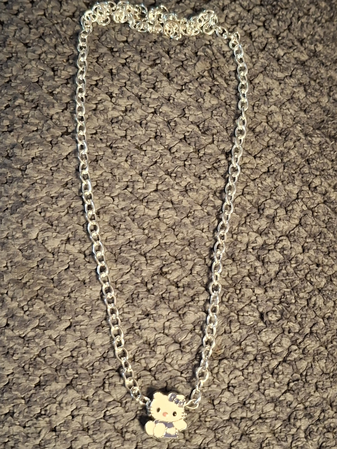 Hello Kitty Necklace - photo 3