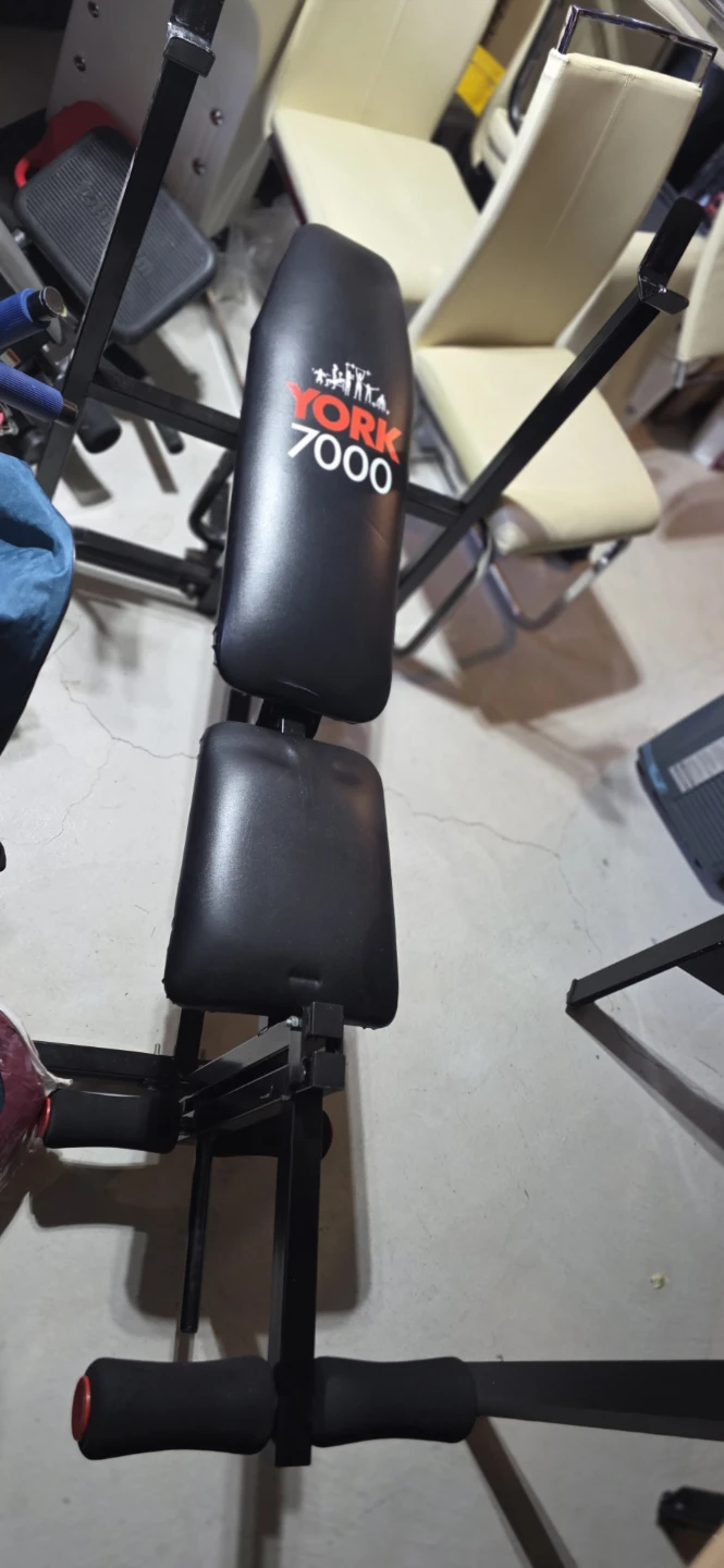 York 7000 Weight Bench - photo 2