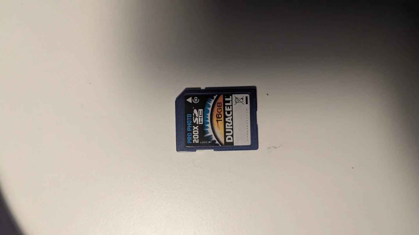 Sony Cybershot DSC-WX10 + 16GB memory card - photo 4