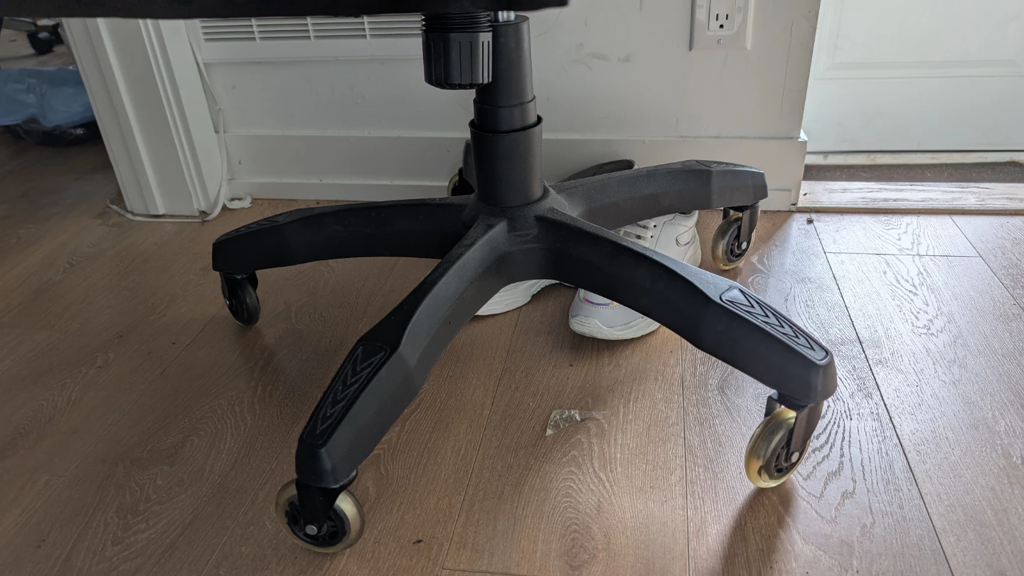 MotionGrey Black Gaming Chair - photo 3