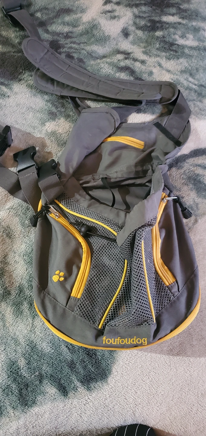 Foufoudog Pet Carrier Backpack