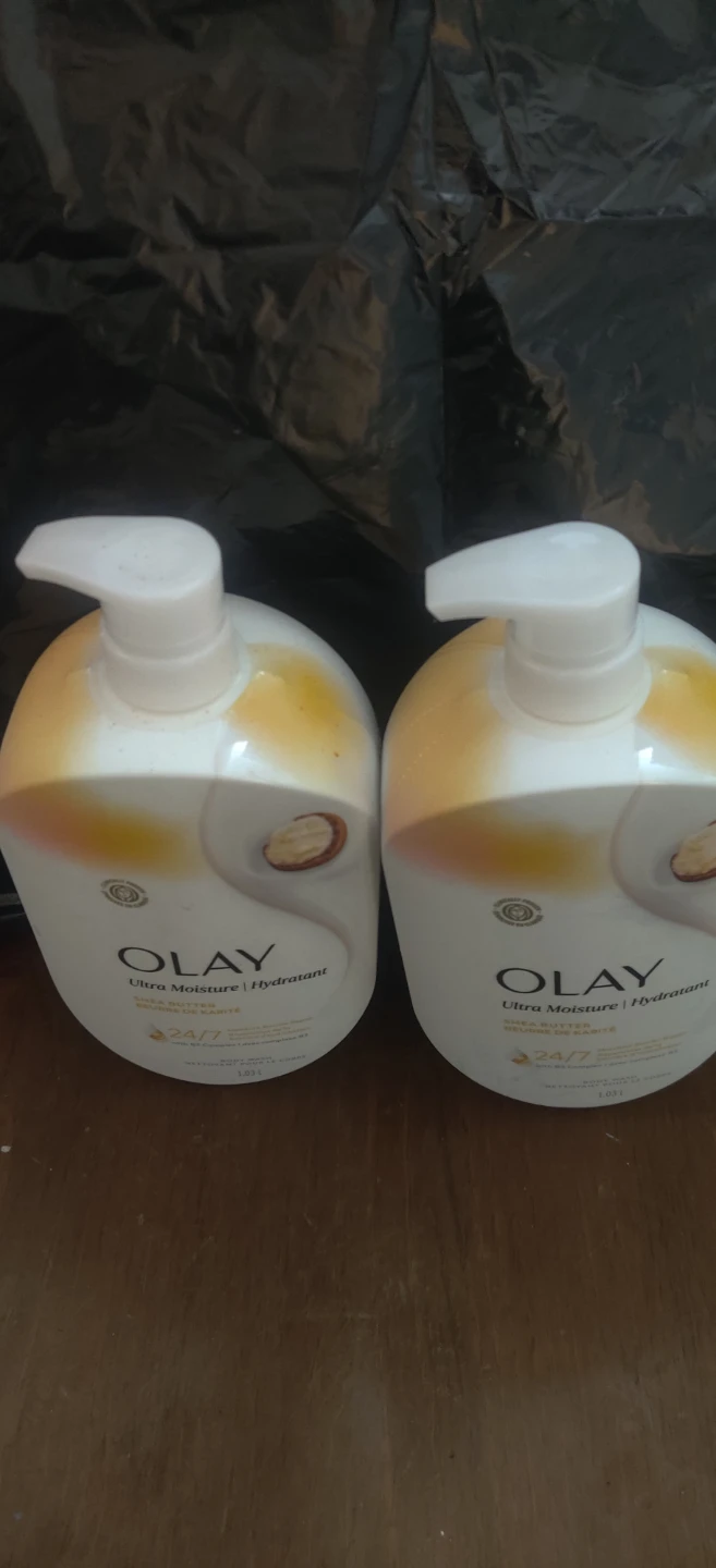 Olay Ultra Moisture Body washes x2